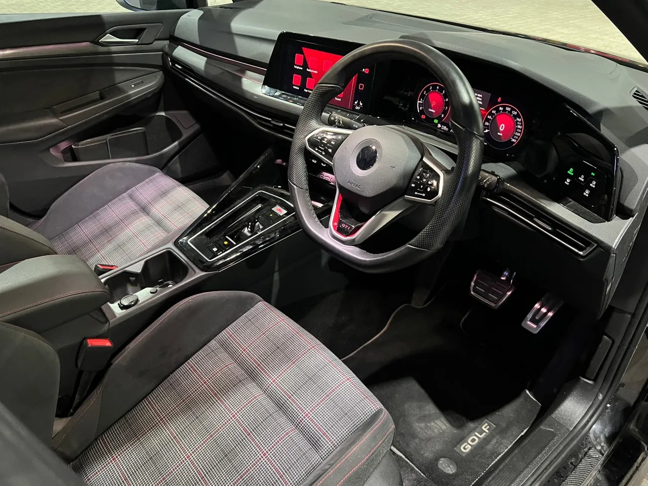 2023 Volkswagen Golf 2.0 GTI TCR Kıbrıs | KKTC İkinci El Satılık Araba - Thumbnail 8