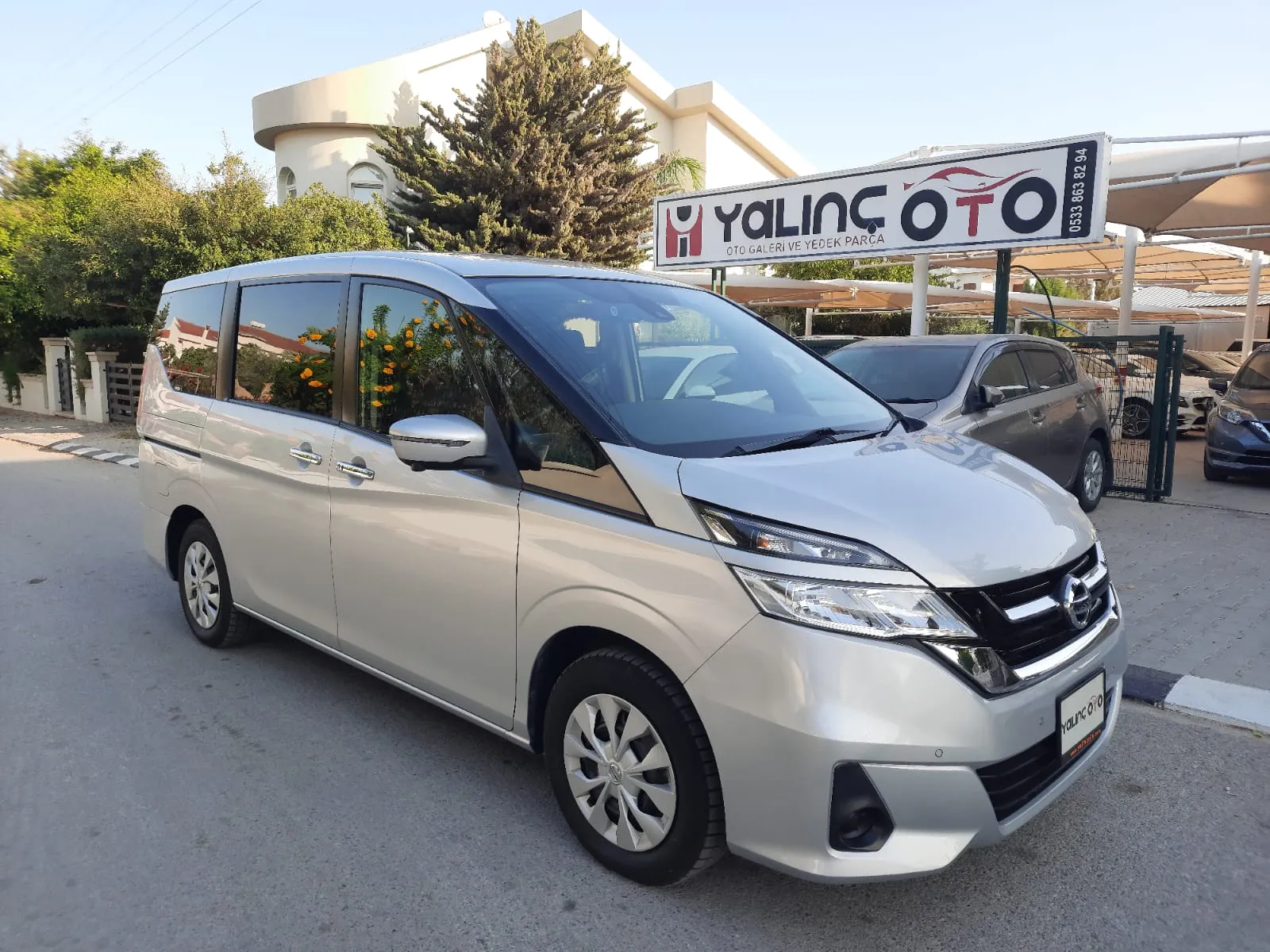 2019 Nissan Serena  Kıbrıs | KKTC İkinci El Satılık Araba - Thumbnail 3