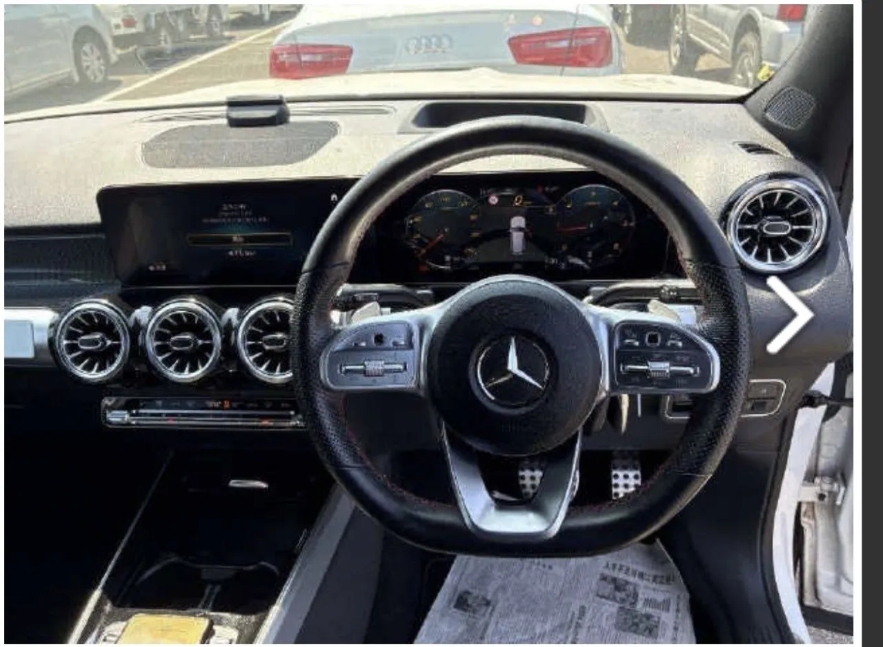 2022 Mercedes-Benz GLB 200 AMG 4Matic Kıbrıs | KKTC İkinci El Satılık Araba - Thumbnail 4