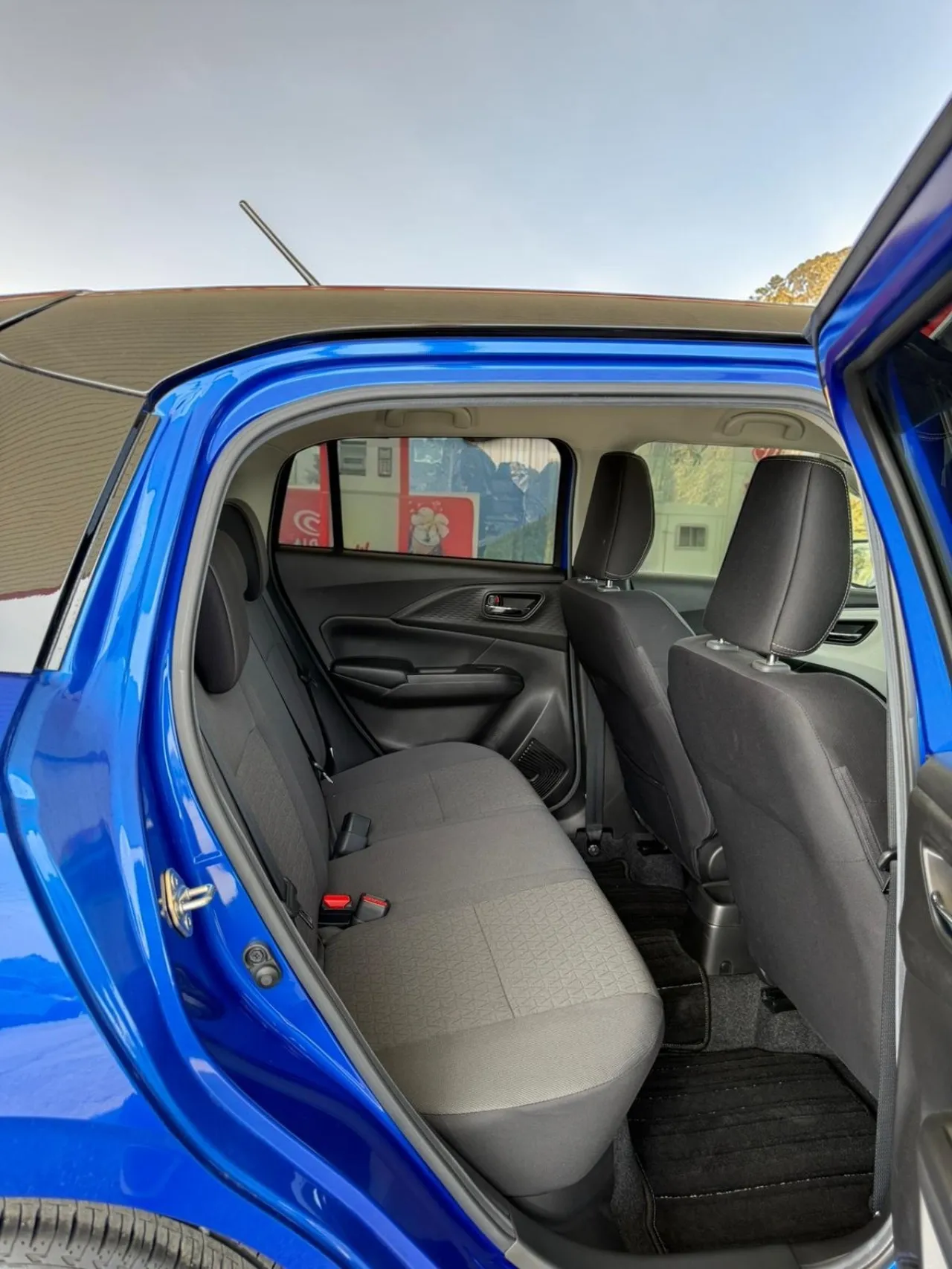 2024 Suzuki Swift 1.2 Hybrid Kıbrıs | KKTC İkinci El Satılık Araba - Thumbnail 8
