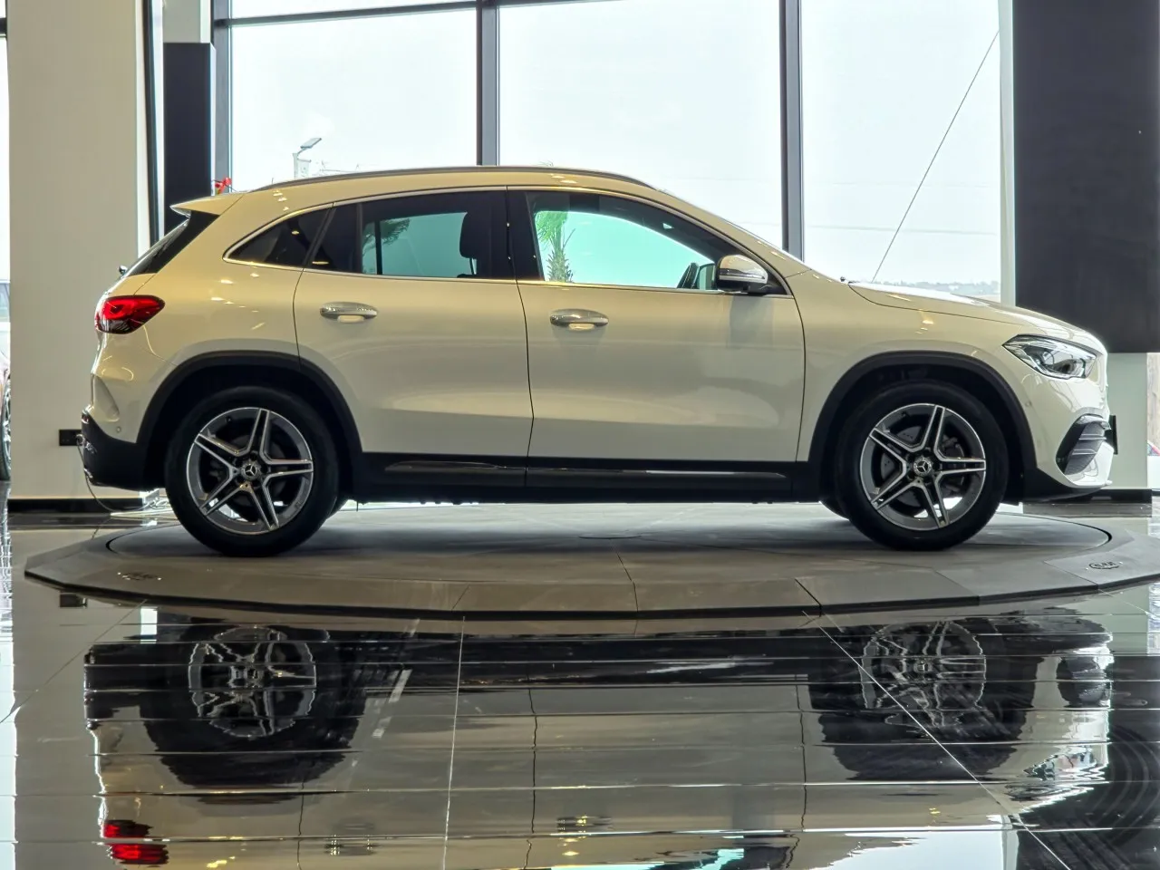 2022 Mercedes - Benz GLA 200 d Kıbrıs | KKTC İkinci El Satılık Araba - Thumbnail 5