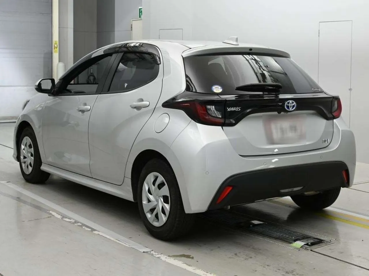 2022 Toyota Yaris 1.5 Hybrid Kıbrıs | KKTC İkinci El Satılık Araba - Thumbnail 2