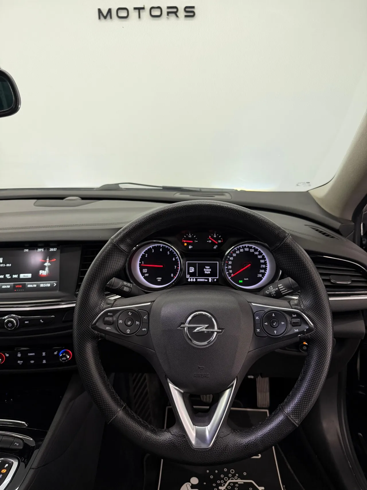 2018 Opel Insignia 1.6 Kıbrıs | KKTC İkinci El Satılık Araba - Thumbnail 7