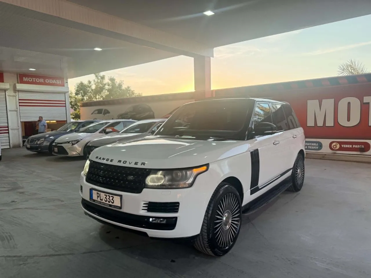 2014 Land Rover Range Rover 3.0 SDV6 Kıbrıs | KKTC İkinci El Satılık Araba - Thumbnail 8