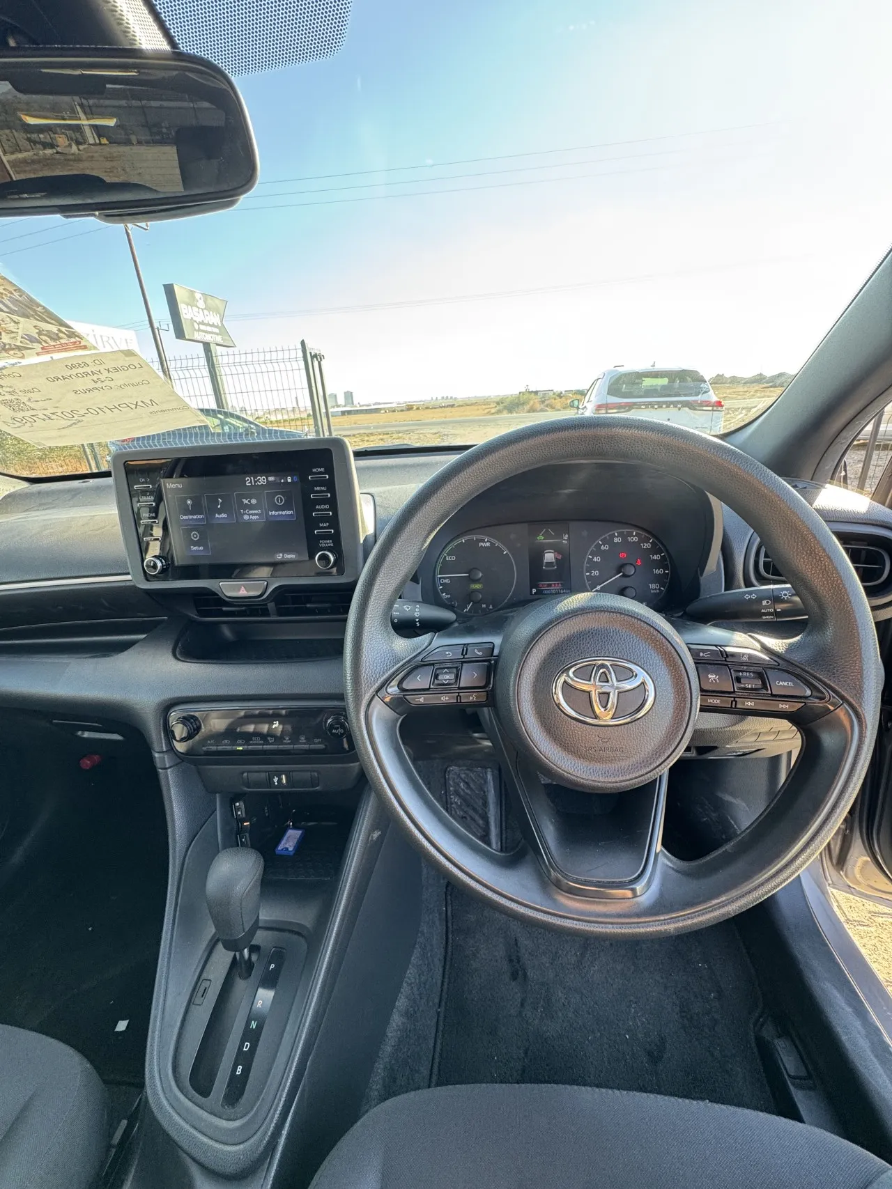 2021 Toyota Yaris 1.5 Hybrid Kıbrıs | KKTC İkinci El Satılık Araba - Thumbnail 7
