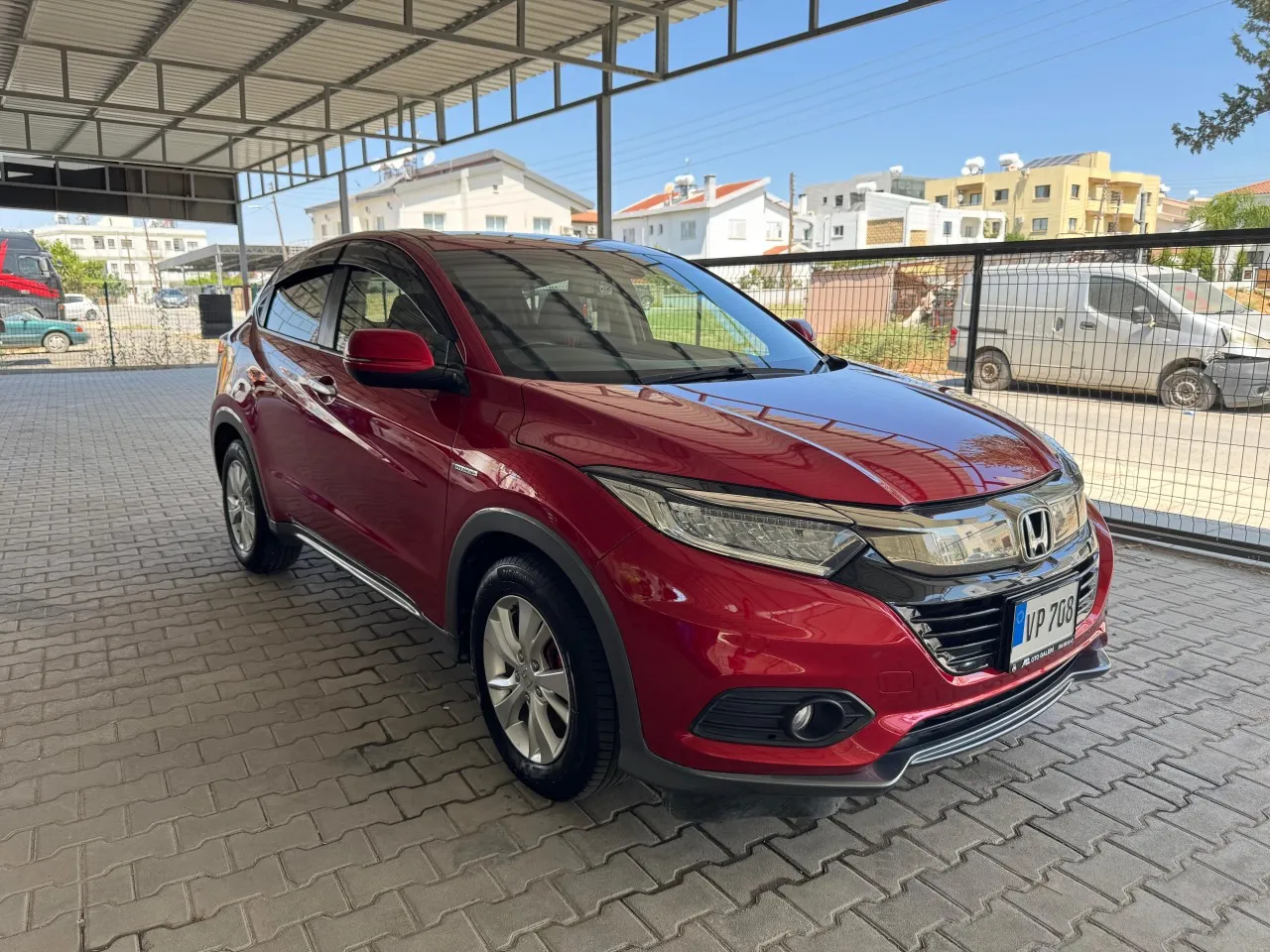 2020 Honda Vezel 1.5 i-VTEC Hybrid Automatic Kıbrıs | KKTC İkinci El Satılık Araba - Fotoğraf 1