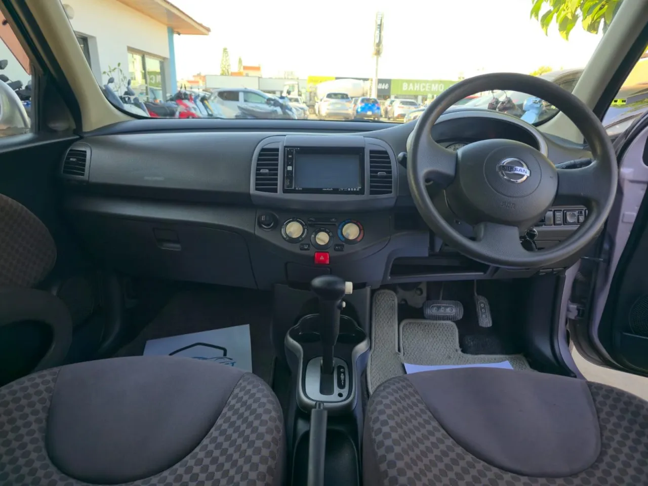 2010 Nissan March 1.4 Kıbrıs | KKTC İkinci El Satılık Araba - Thumbnail 4