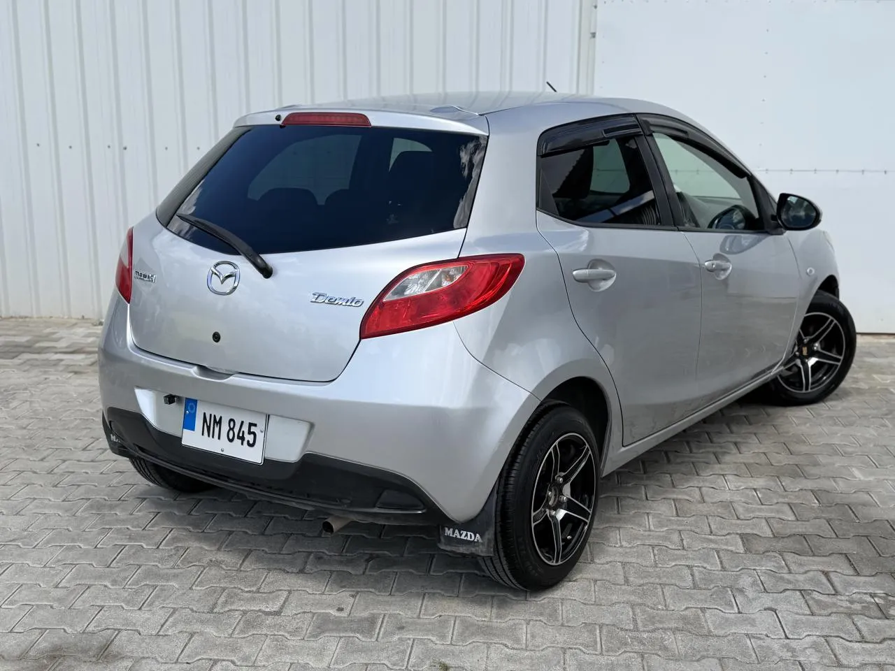 2012 Mazda Demio 1.3i Kıbrıs | KKTC İkinci El Satılık Araba - Thumbnail 3