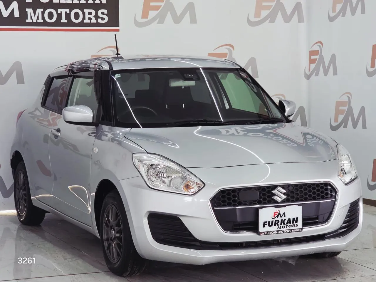 2020 Suzuki Swift 1.2 Kıbrıs | KKTC İkinci El Satılık Araba - Thumbnail 3