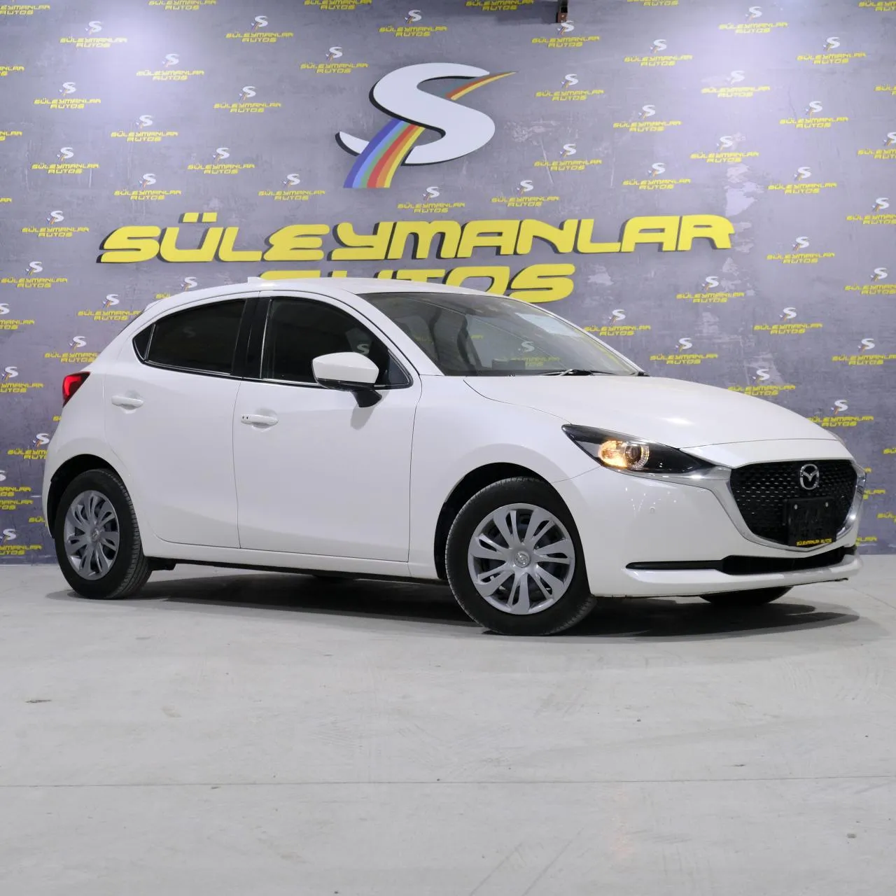 2023 Mazda 2 1.5 Sky-G Kıbrıs | KKTC İkinci El Satılık Araba - Fotoğraf 1