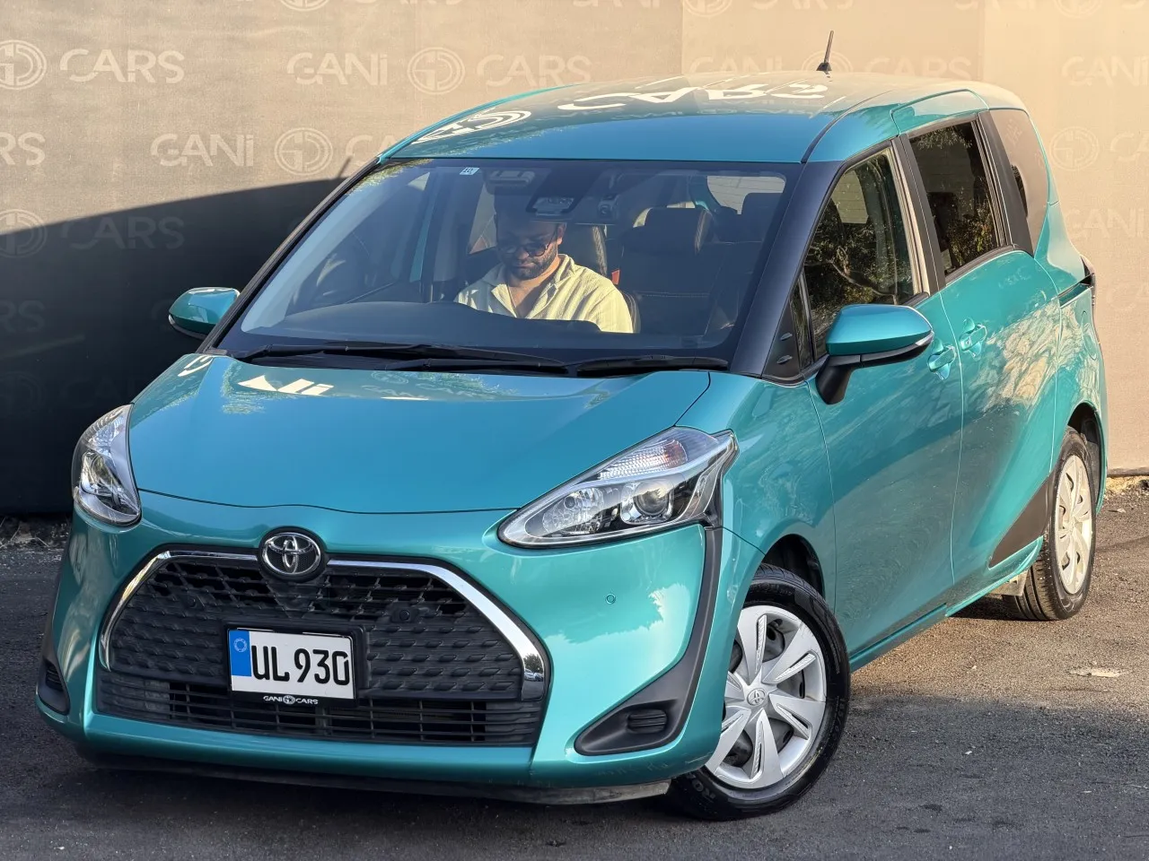 2019 Toyota Sienta 1.5 CVT-i Kıbrıs | KKTC İkinci El Satılık Araba - Thumbnail 2