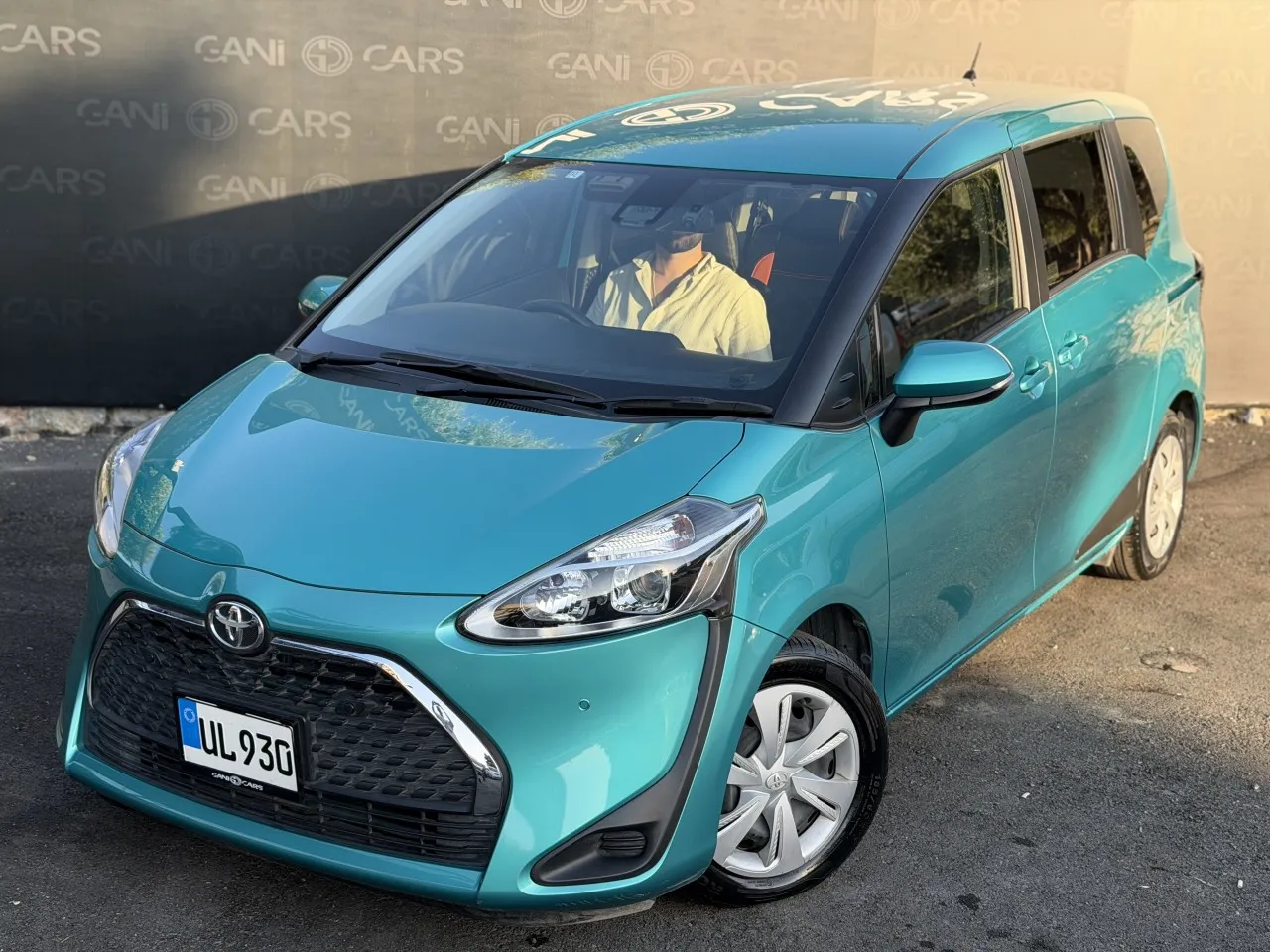 2019 Toyota Sienta 1.5 CVT-i Kıbrıs | KKTC İkinci El Satılık Araba - Thumbnail 7