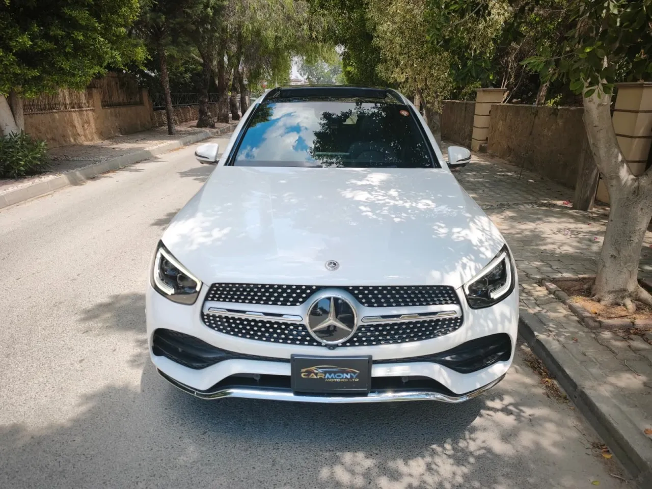 2022 Mercedes - Benz GLC 220 d Exclusive Kıbrıs | KKTC İkinci El Satılık Araba - Thumbnail 2