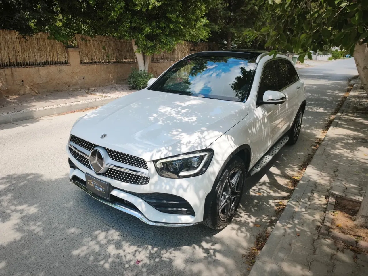 2022 Mercedes - Benz GLC 220 d Exclusive Kıbrıs | KKTC İkinci El Satılık Araba - Thumbnail 3