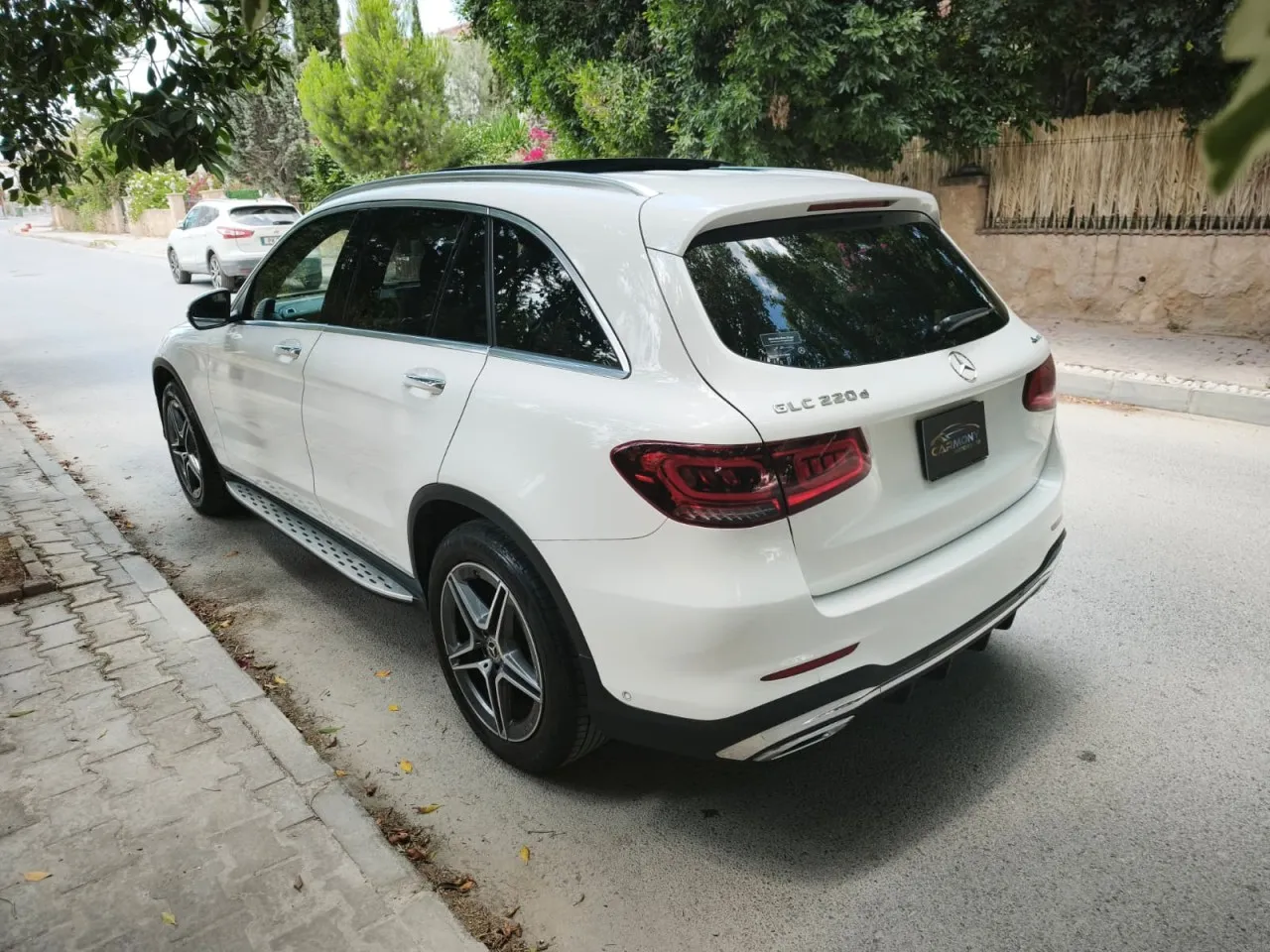 2022 Mercedes - Benz GLC 220 d Exclusive Kıbrıs | KKTC İkinci El Satılık Araba - Thumbnail 4