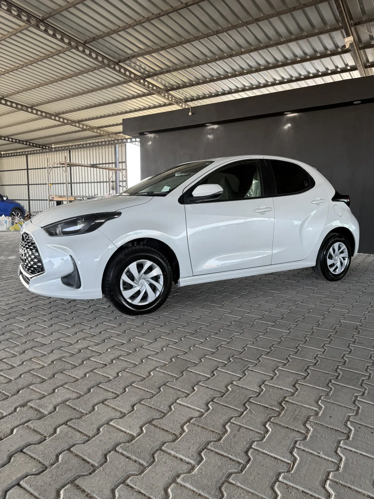 2024 Toyota Yaris 1.5 Kıbrıs | KKTC İkinci El Satılık Araba - Thumbnail 4