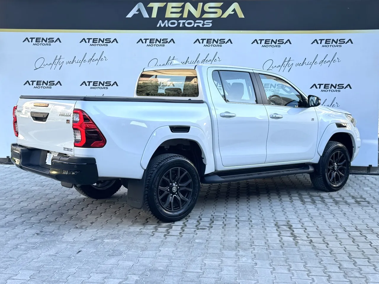 2024 Toyota Hilux 2.4 D Kıbrıs | KKTC İkinci El Satılık Araba - Thumbnail 7