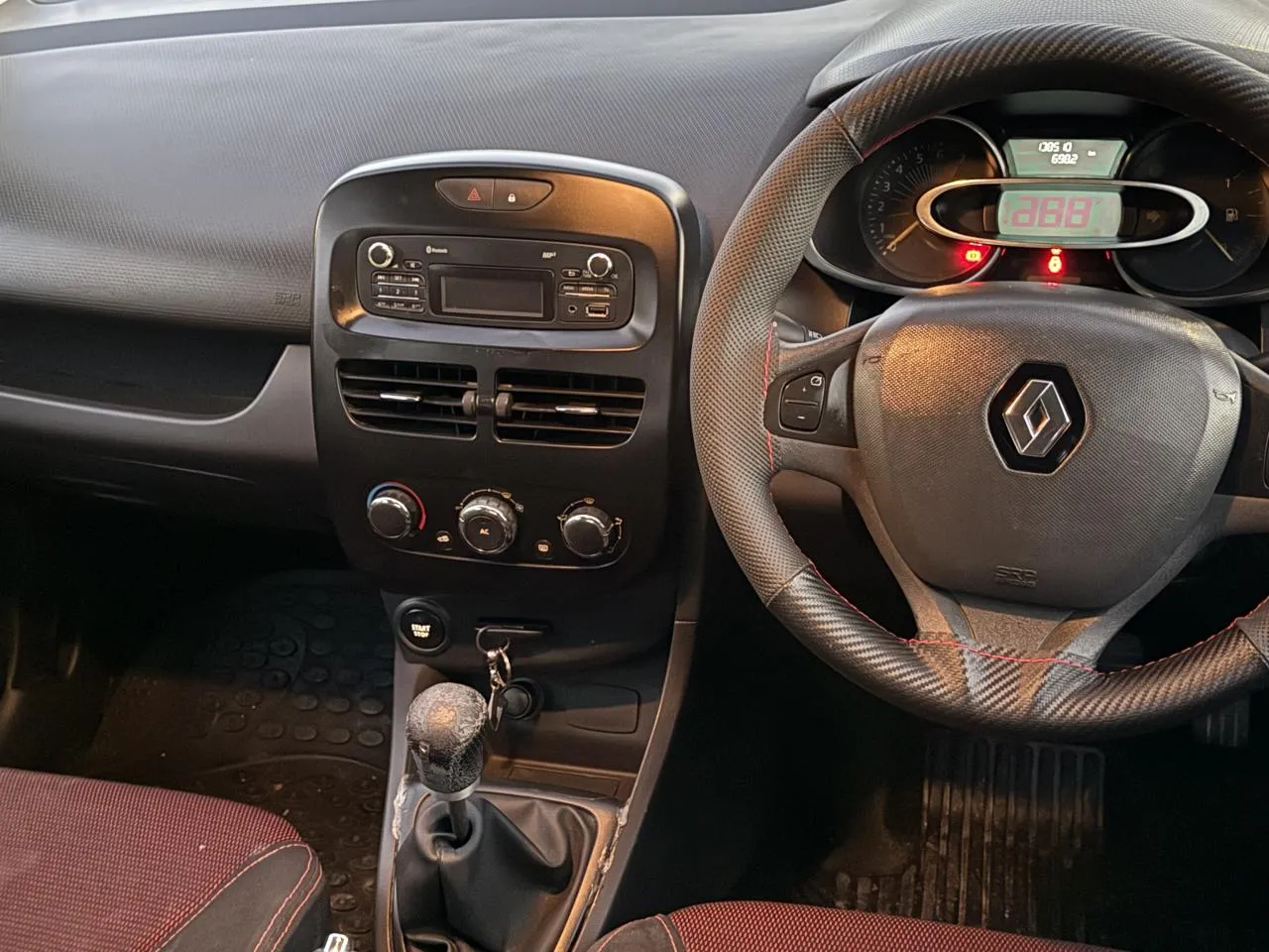 2013 Renault Clio 1.2 Kıbrıs | KKTC İkinci El Satılık Araba - Thumbnail 8