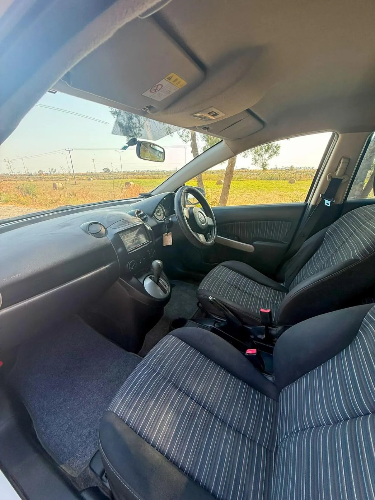 2010 Mazda Demio 1.3 16V Kıbrıs | KKTC İkinci El Satılık Araba - Thumbnail 6