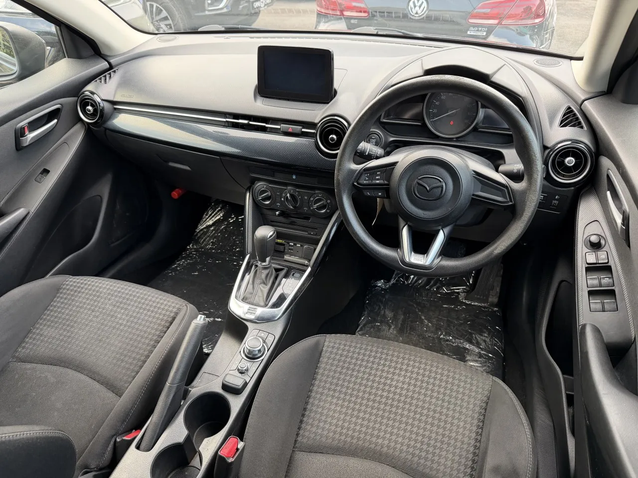 2018 Mazda Demio 1.3i Kıbrıs | KKTC İkinci El Satılık Araba - Thumbnail 5