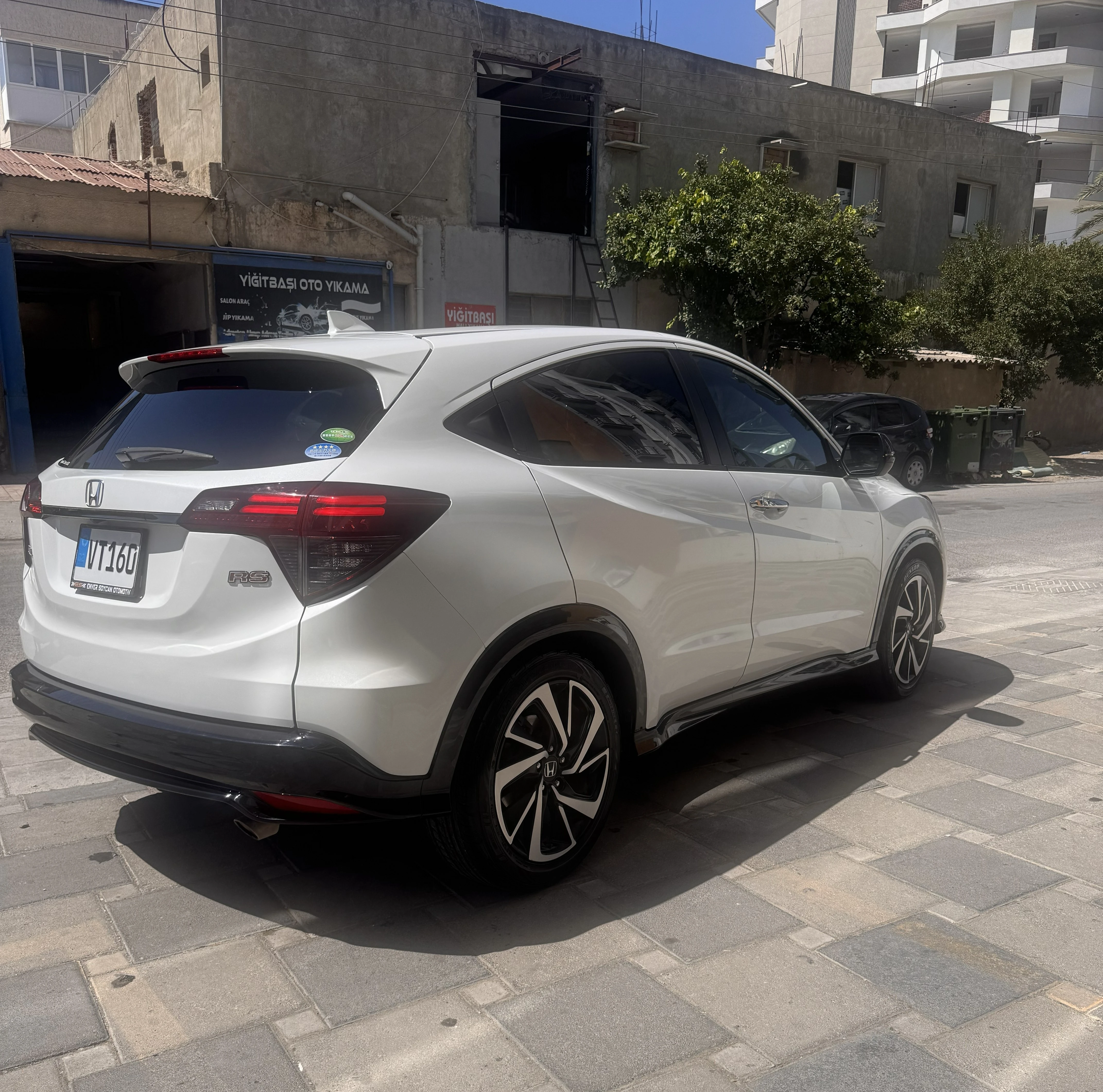 2019 Honda Vezel 1.5 i-VTEC CVT Kıbrıs | KKTC İkinci El Satılık Araba - Thumbnail 3