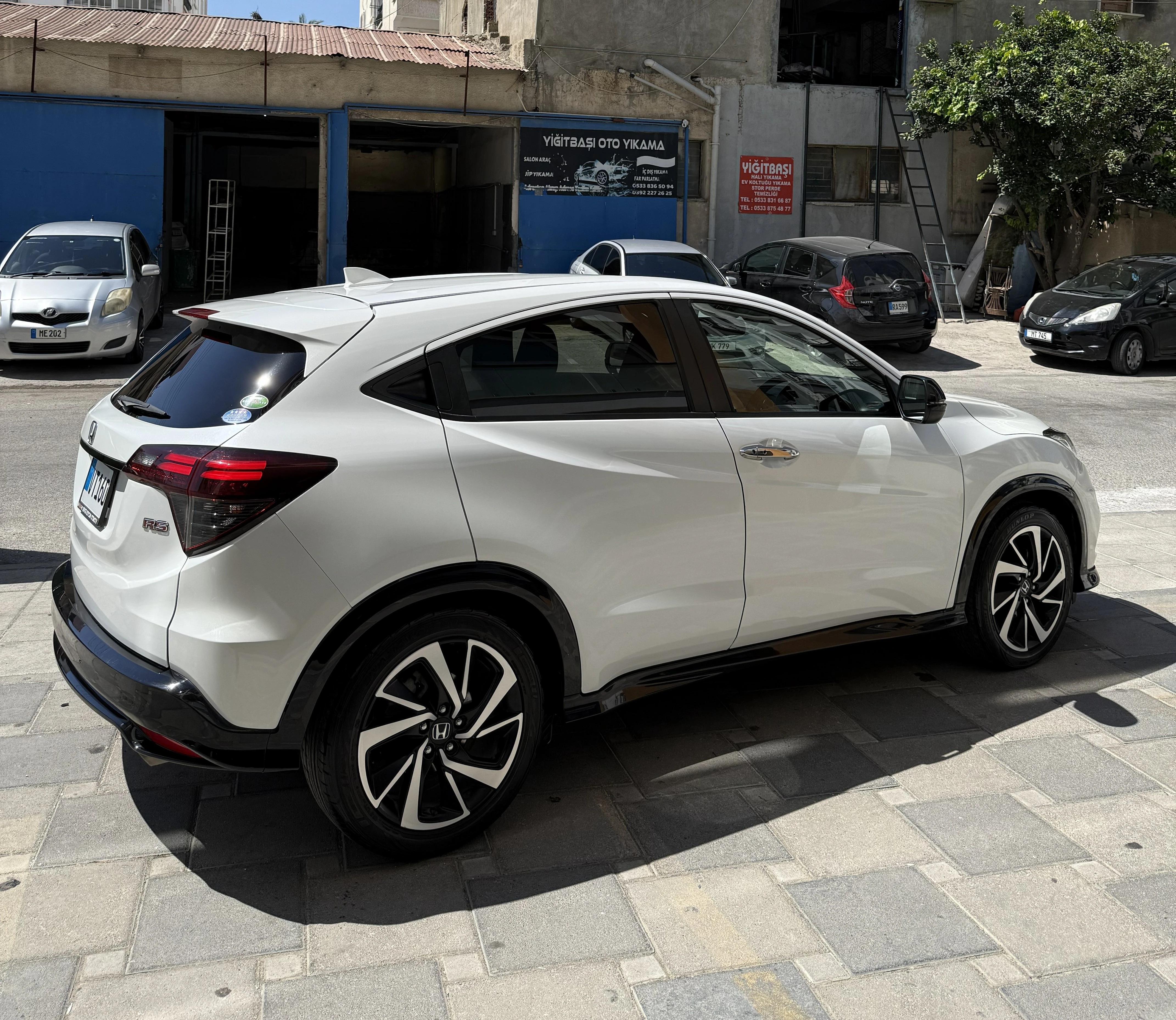 2019 Honda Vezel 1.5 i-VTEC CVT Kıbrıs | KKTC İkinci El Satılık Araba - Thumbnail 4