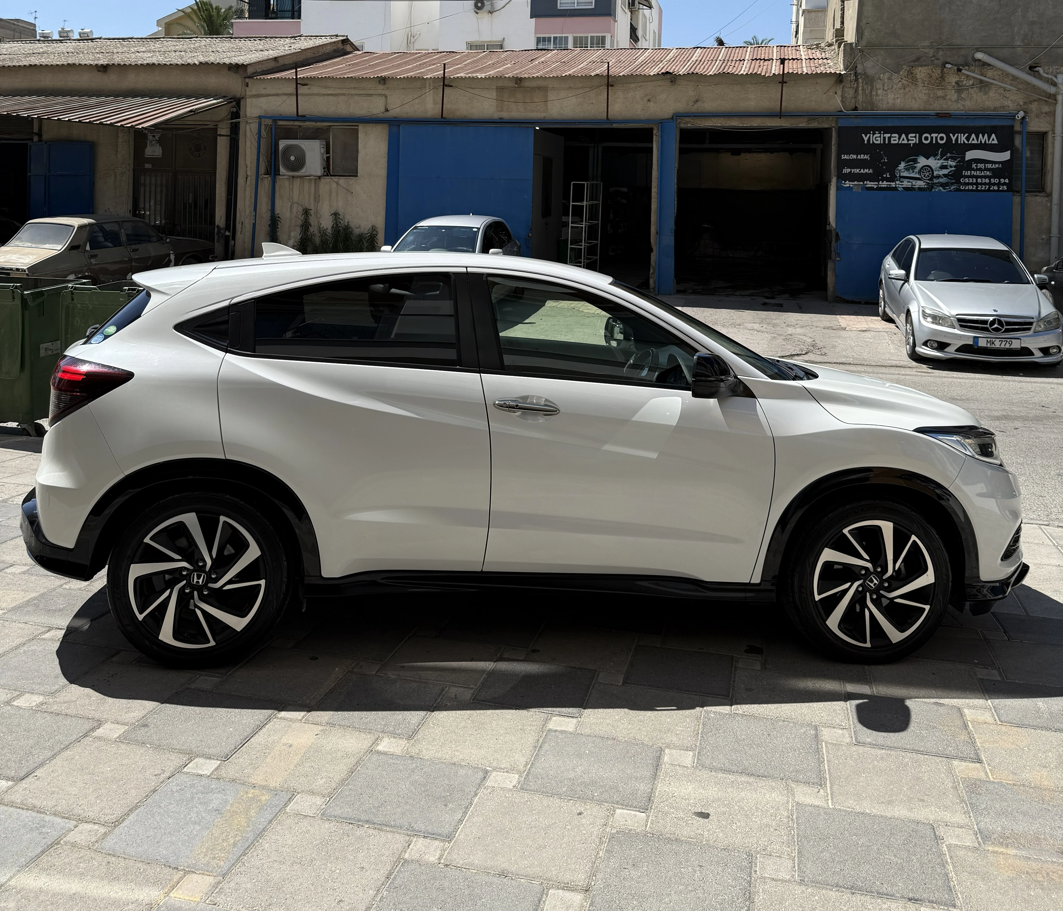2019 Honda Vezel 1.5 i-VTEC CVT Kıbrıs | KKTC İkinci El Satılık Araba - Thumbnail 5