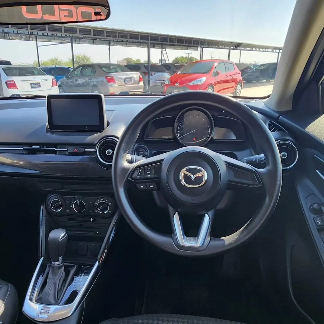 2019 Mazda Demio 1.5 Kıbrıs | KKTC İkinci El Satılık Araba - Thumbnail 6