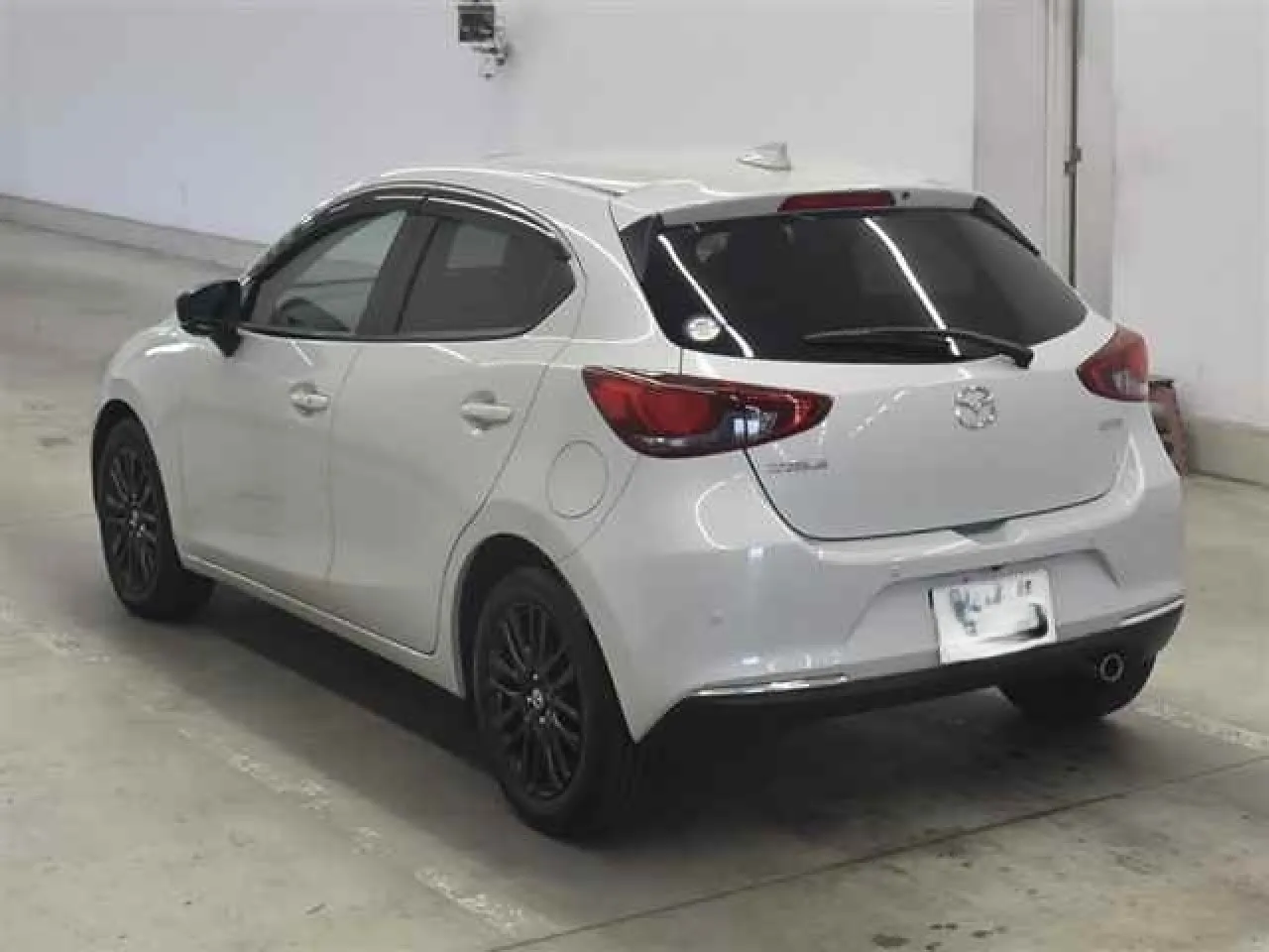 2022 Mazda 2 1.5 Sky-G Kıbrıs | KKTC İkinci El Satılık Araba - Thumbnail 3
