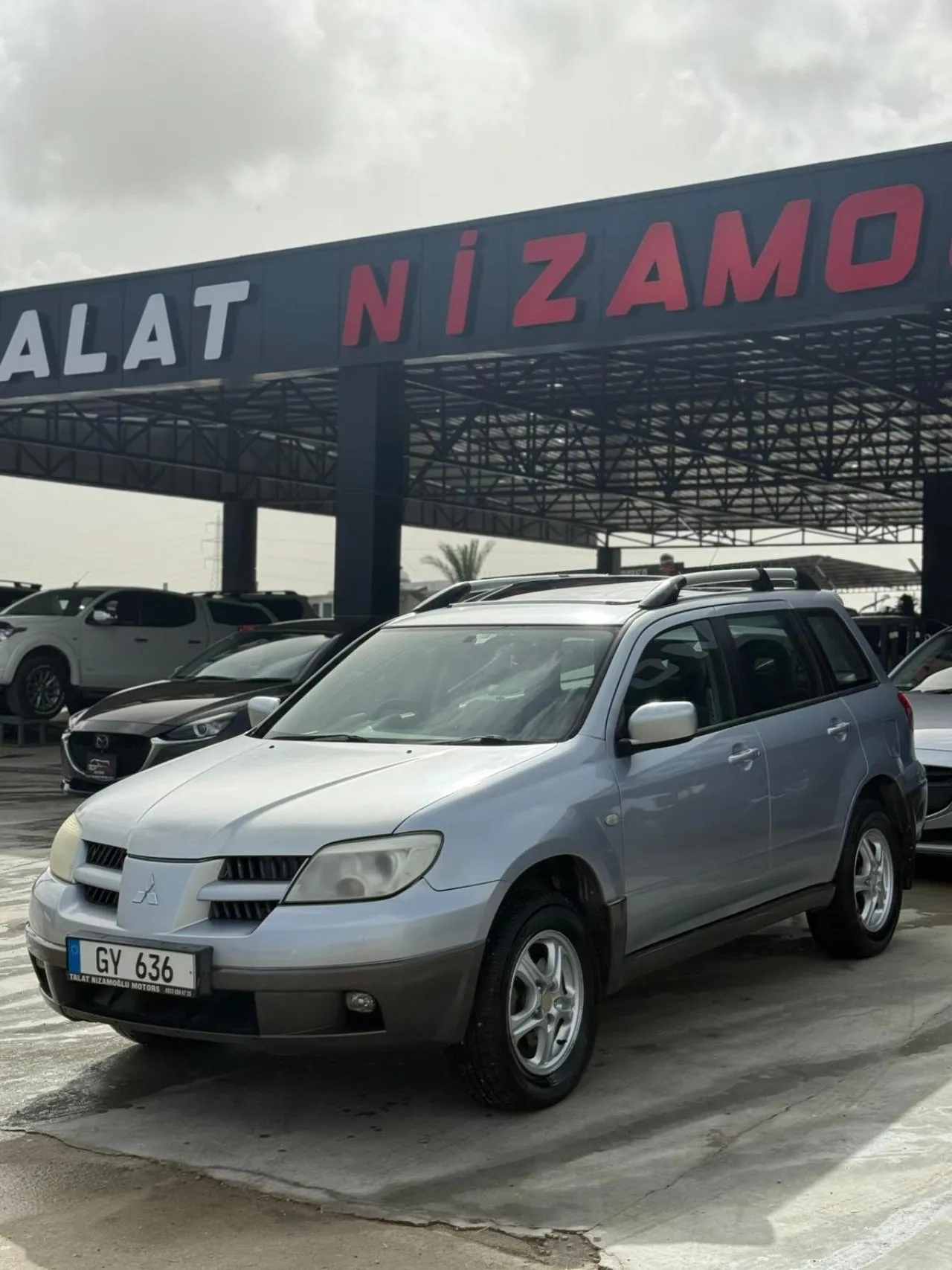 2005 Mitsubishi Outlander 2.4 Kıbrıs | KKTC İkinci El Satılık Araba - Thumbnail 2