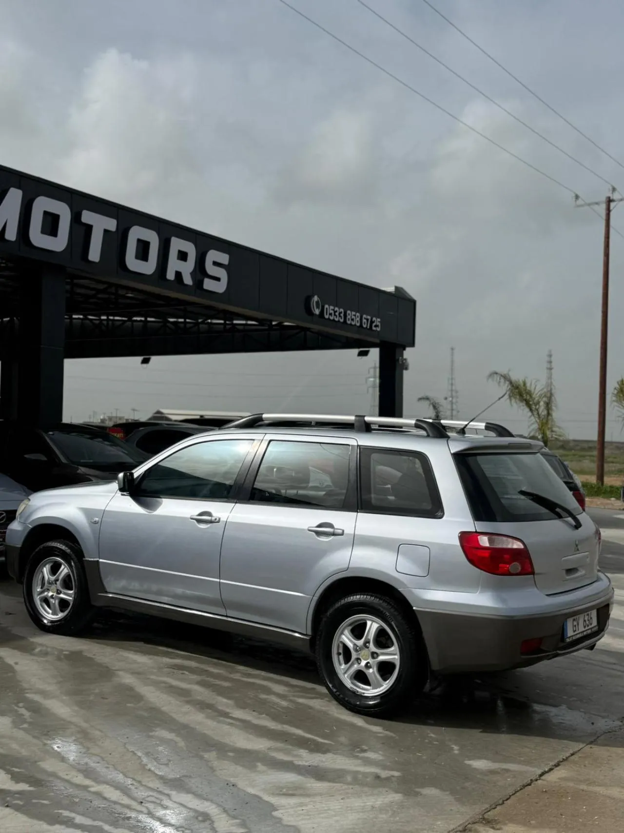 2005 Mitsubishi Outlander 2.4 Kıbrıs | KKTC İkinci El Satılık Araba - Thumbnail 8