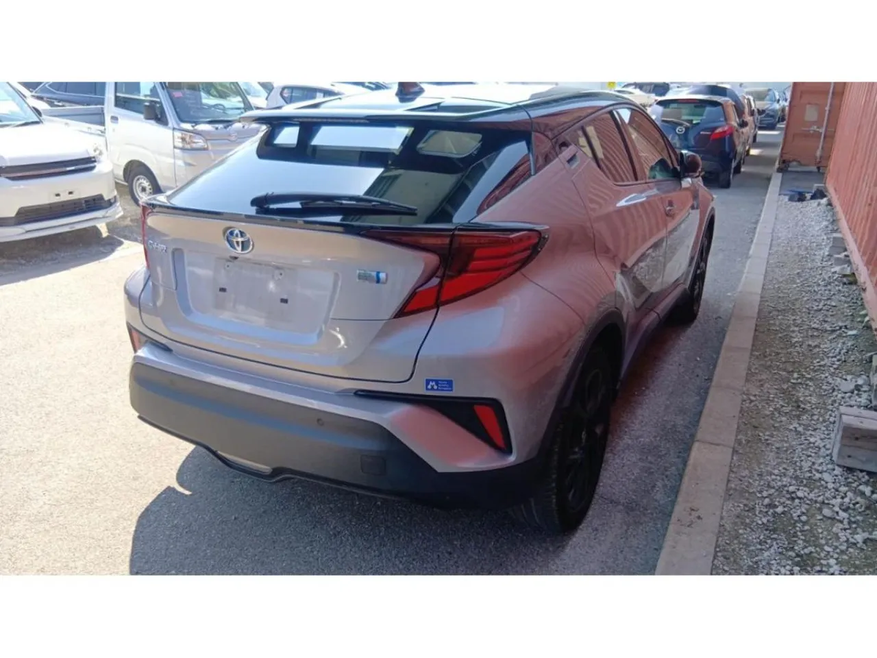 2023 Toyota C-HR 1.8 Hybrid Kıbrıs | KKTC İkinci El Satılık Araba - Thumbnail 6