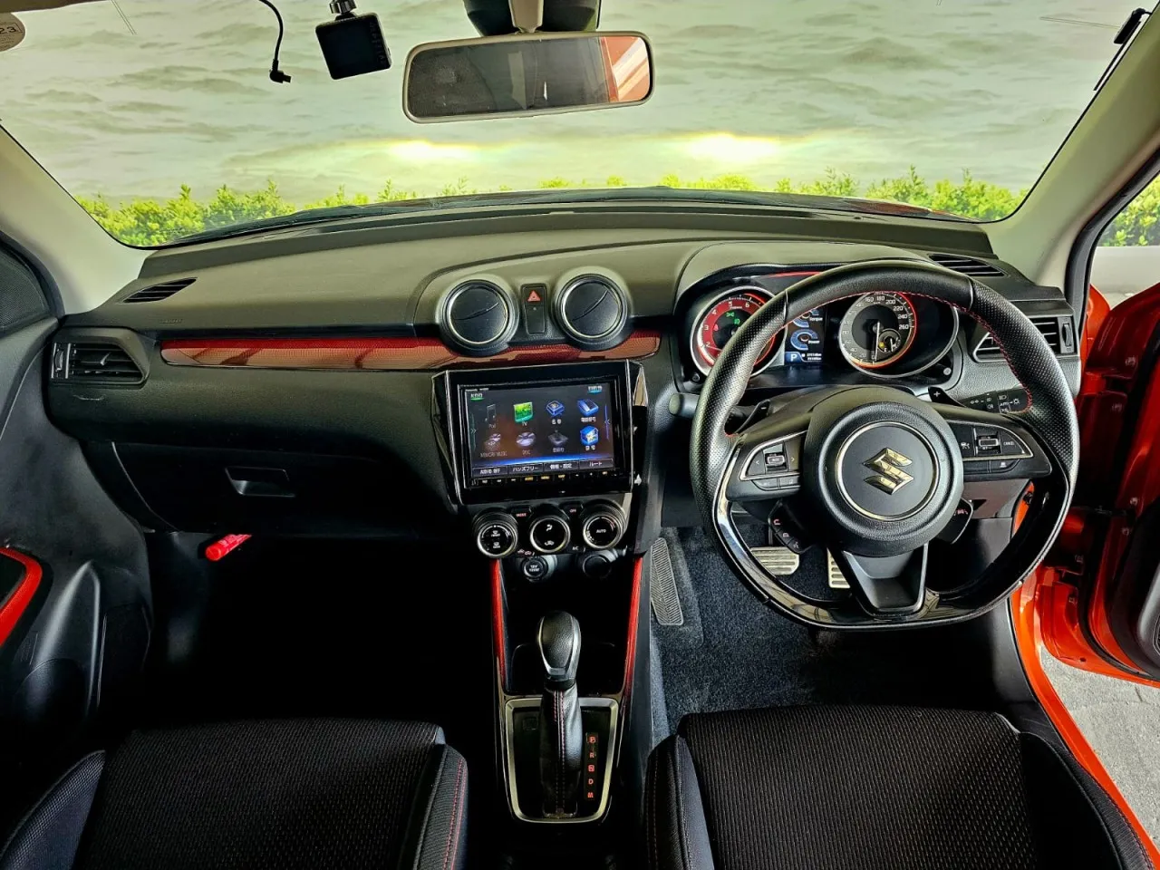 2023 Suzuki Swift 1.4 Sport Kıbrıs | KKTC İkinci El Satılık Araba - Thumbnail 8