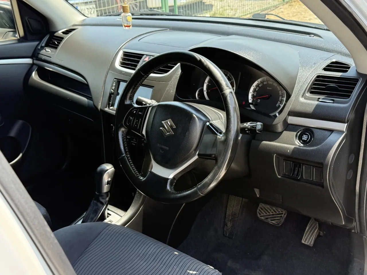 2010 Suzuki Swift 1.3 Kıbrıs | KKTC İkinci El Satılık Araba - Thumbnail 4