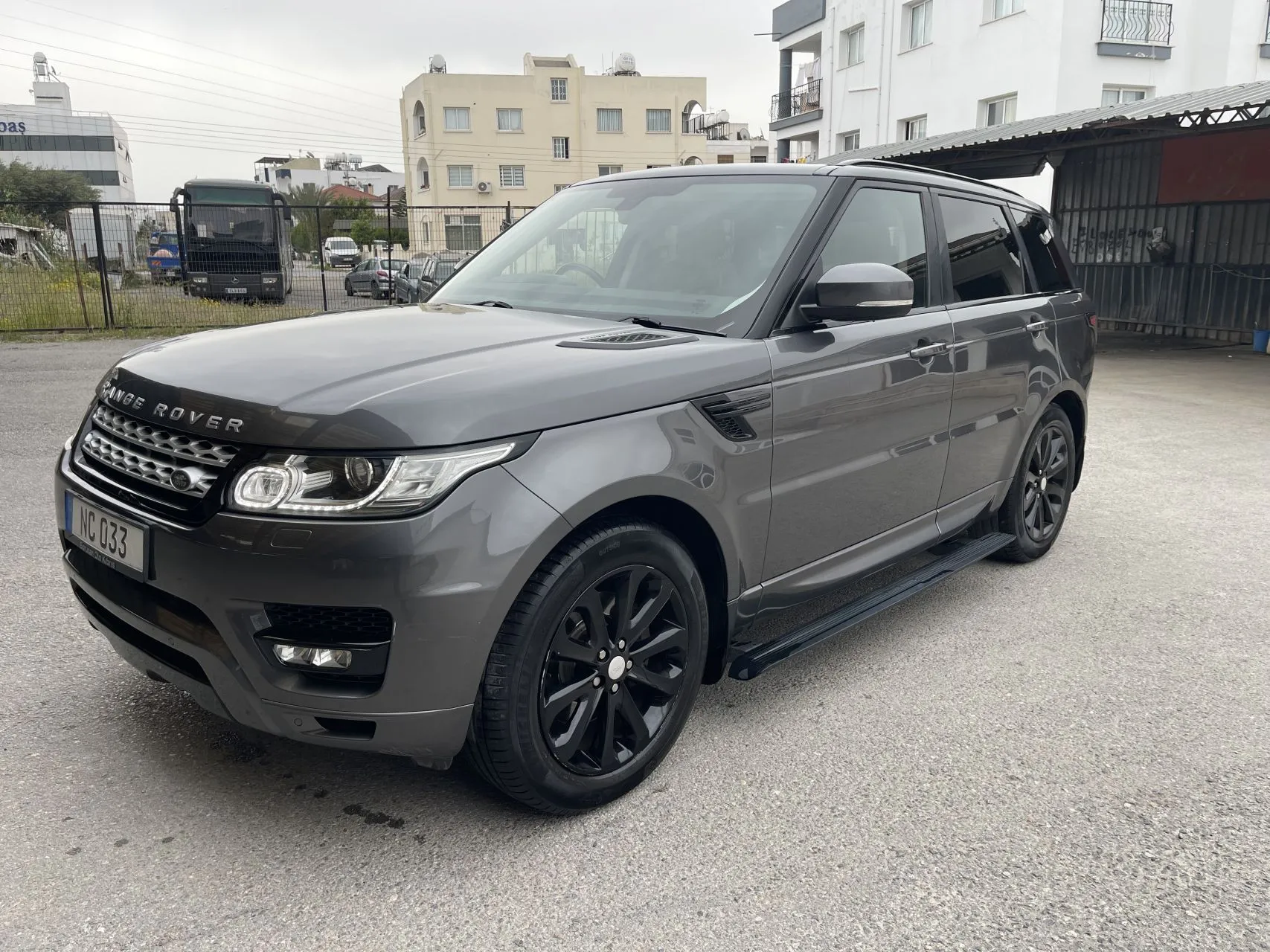 2016 Land Rover Range Rover Sport 3.0 SDV6 Kıbrıs | KKTC İkinci El Satılık Araba - Thumbnail 3