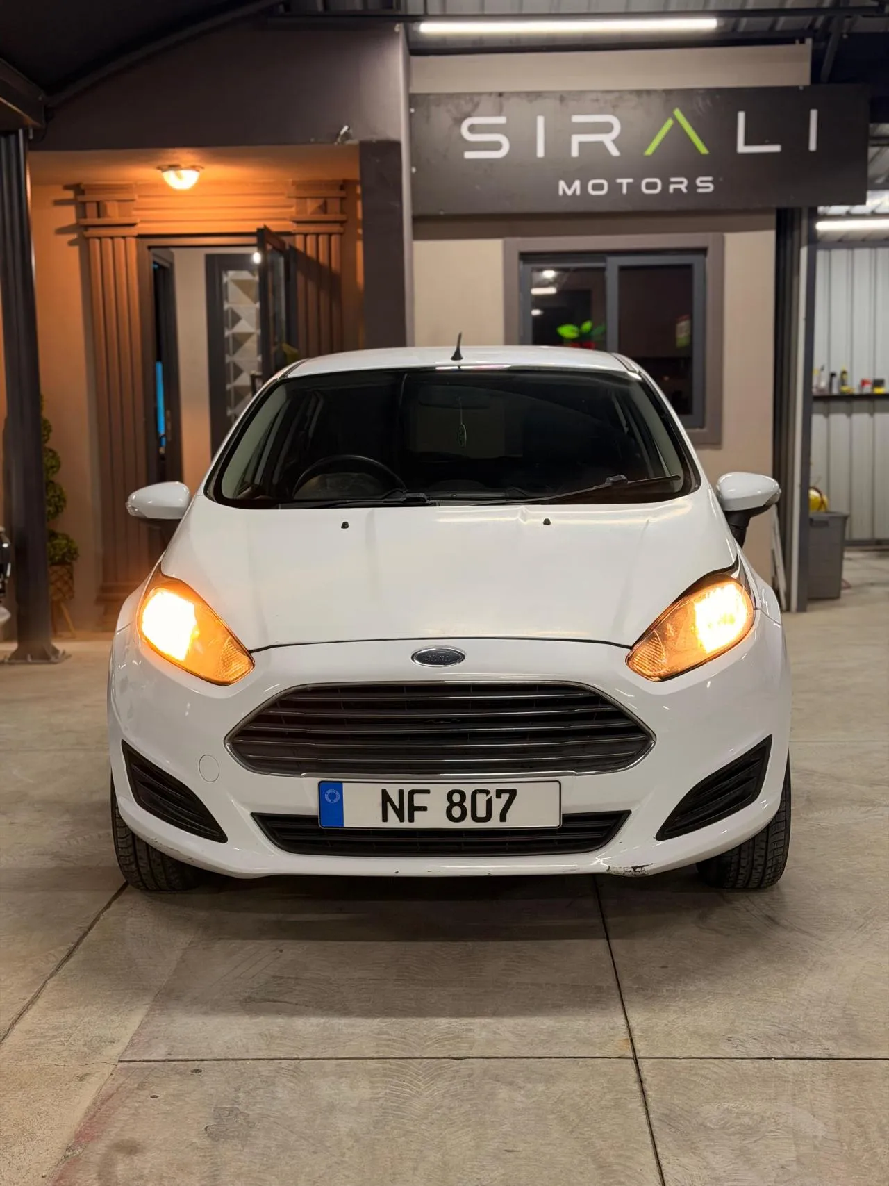 2015 Ford Fiesta 1.6 Kıbrıs | KKTC İkinci El Satılık Araba - Thumbnail 3