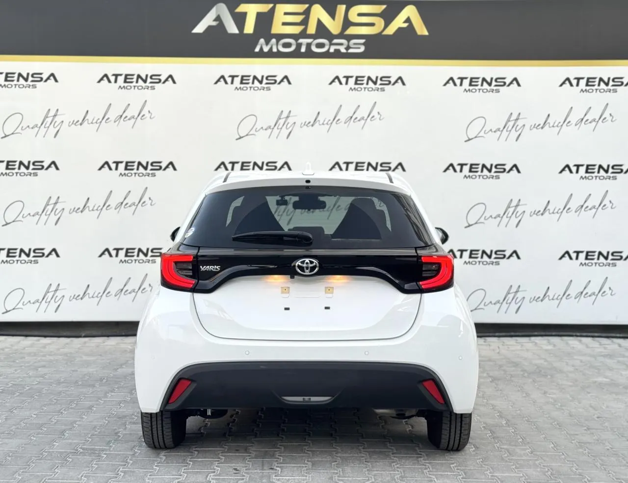 2022 Toyota Yaris 1.5 Kıbrıs | KKTC İkinci El Satılık Araba - Thumbnail 6