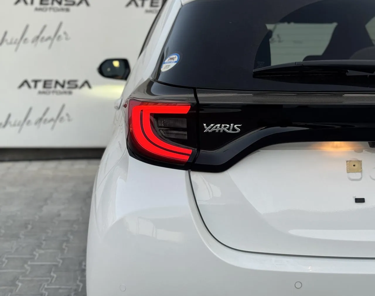 2022 Toyota Yaris 1.5 Kıbrıs | KKTC İkinci El Satılık Araba - Thumbnail 7