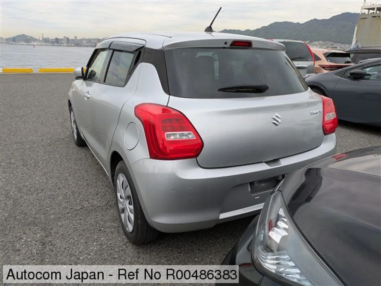 2023 Suzuki Swift 1.2 Kıbrıs | KKTC İkinci El Satılık Araba - Thumbnail 4