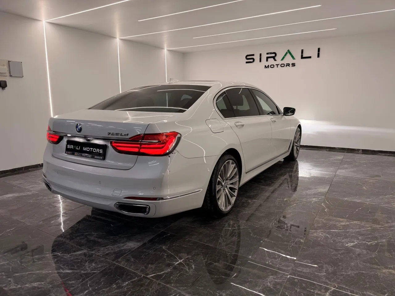 2019 BMW 7 Serisi 725d Long Kıbrıs | KKTC İkinci El Satılık Araba - Thumbnail 5