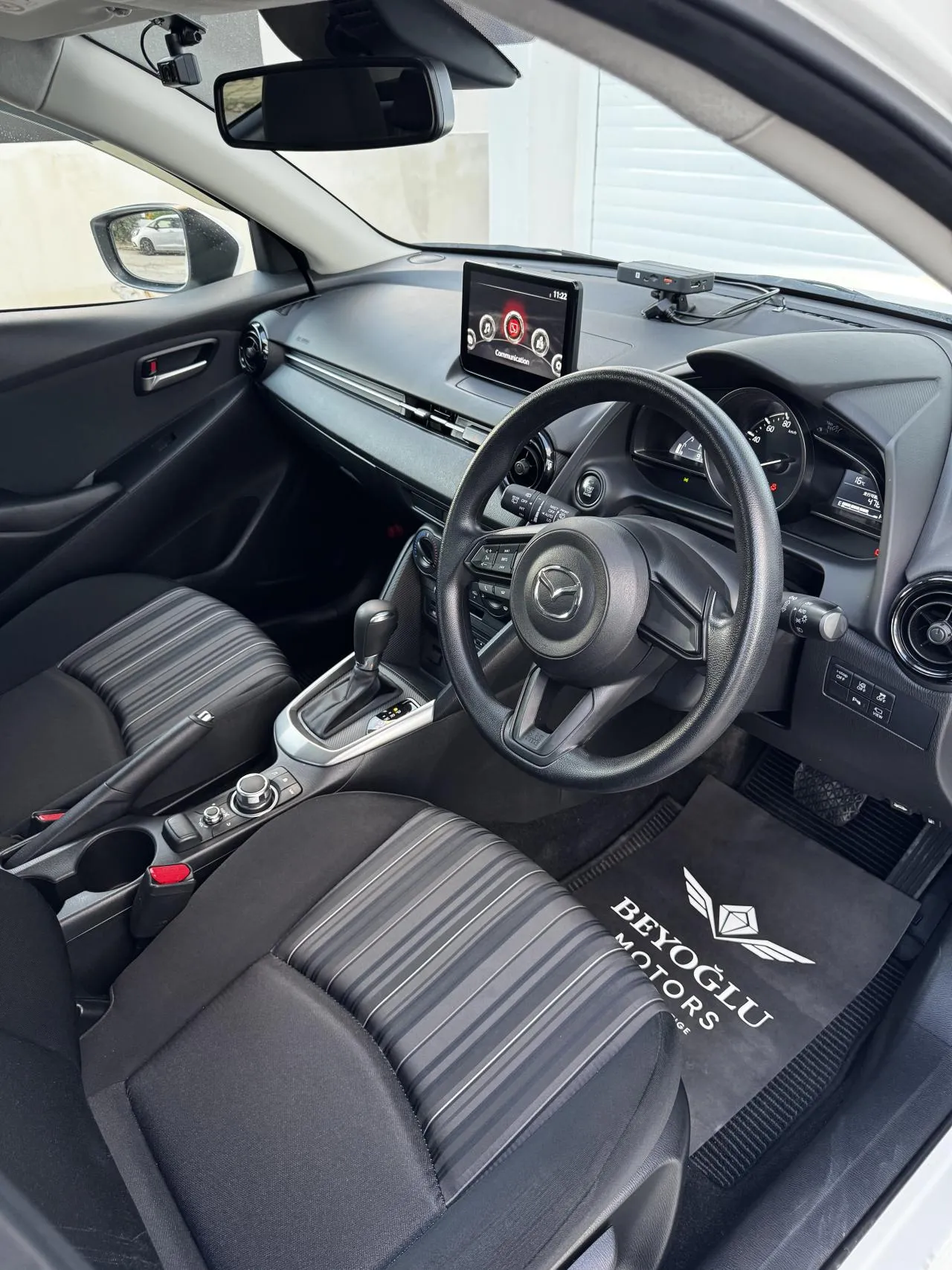 2022 Mazda 2 1.5 Skyactiv-D Kıbrıs | KKTC İkinci El Satılık Araba - Thumbnail 7