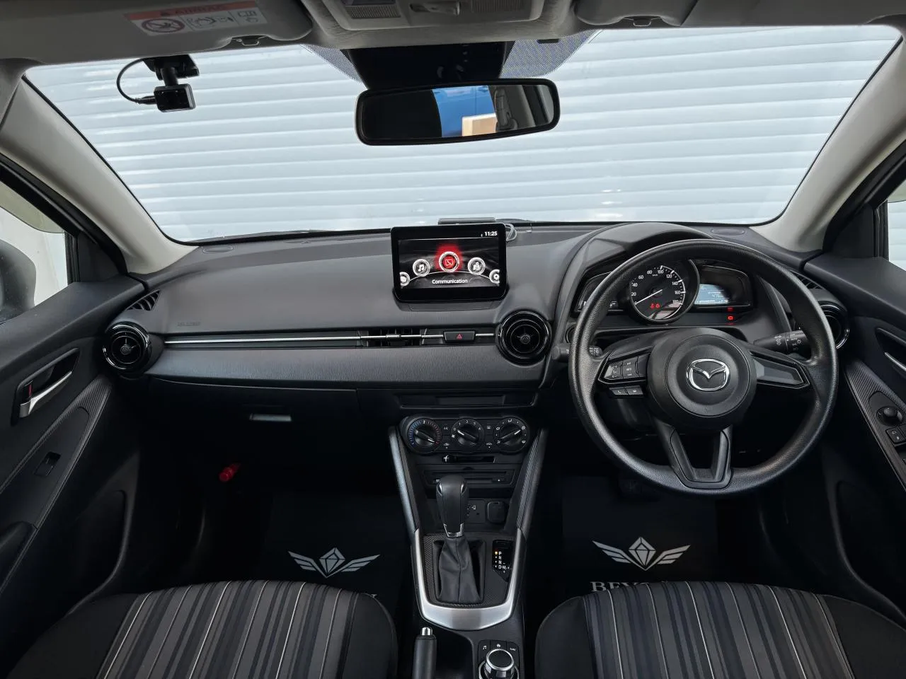 2022 Mazda 2 1.5 Skyactiv-D Kıbrıs | KKTC İkinci El Satılık Araba - Thumbnail 8