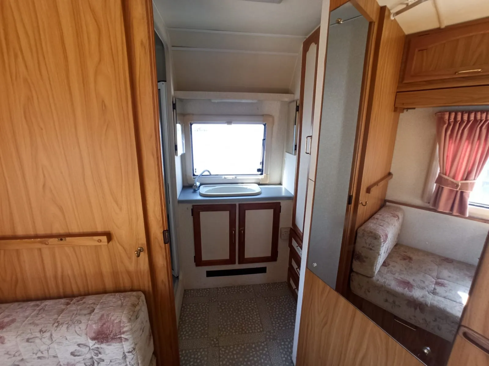 2024 Çekme Karavan Bessacarr Cameo 550 GL Kıbrıs | KKTC İkinci El Satılık Araba - Thumbnail 7
