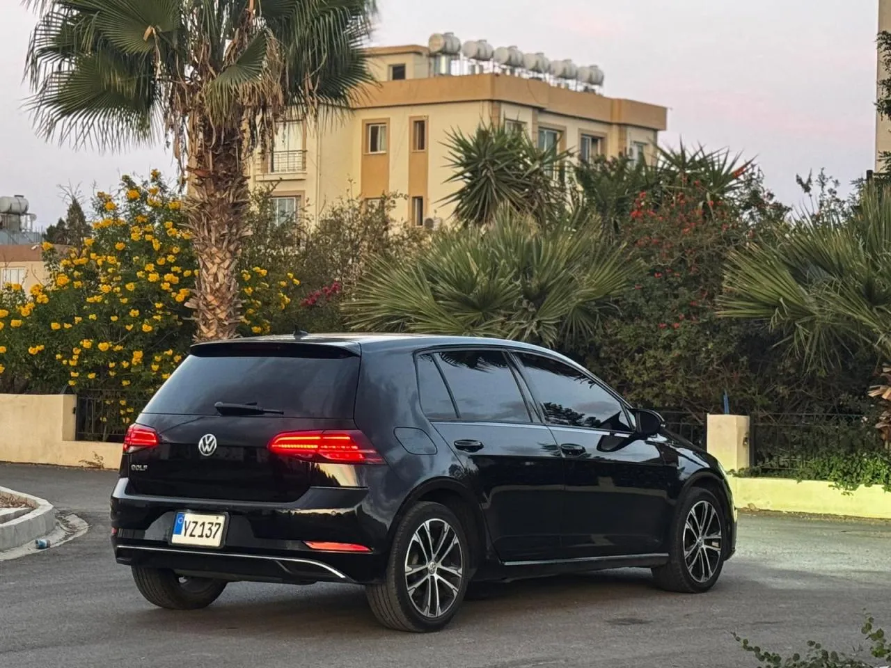 2020 Volkswagen Golf 1.2 TSI Kıbrıs | KKTC İkinci El Satılık Araba - Thumbnail 6