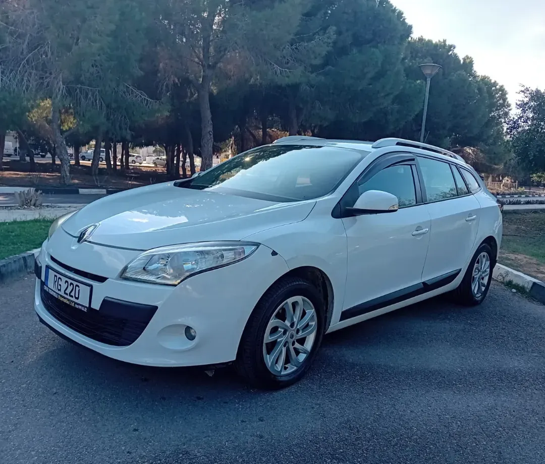 2012 Renault Megane 1.5 dCi Kıbrıs | KKTC İkinci El Satılık Araba - Thumbnail 4
