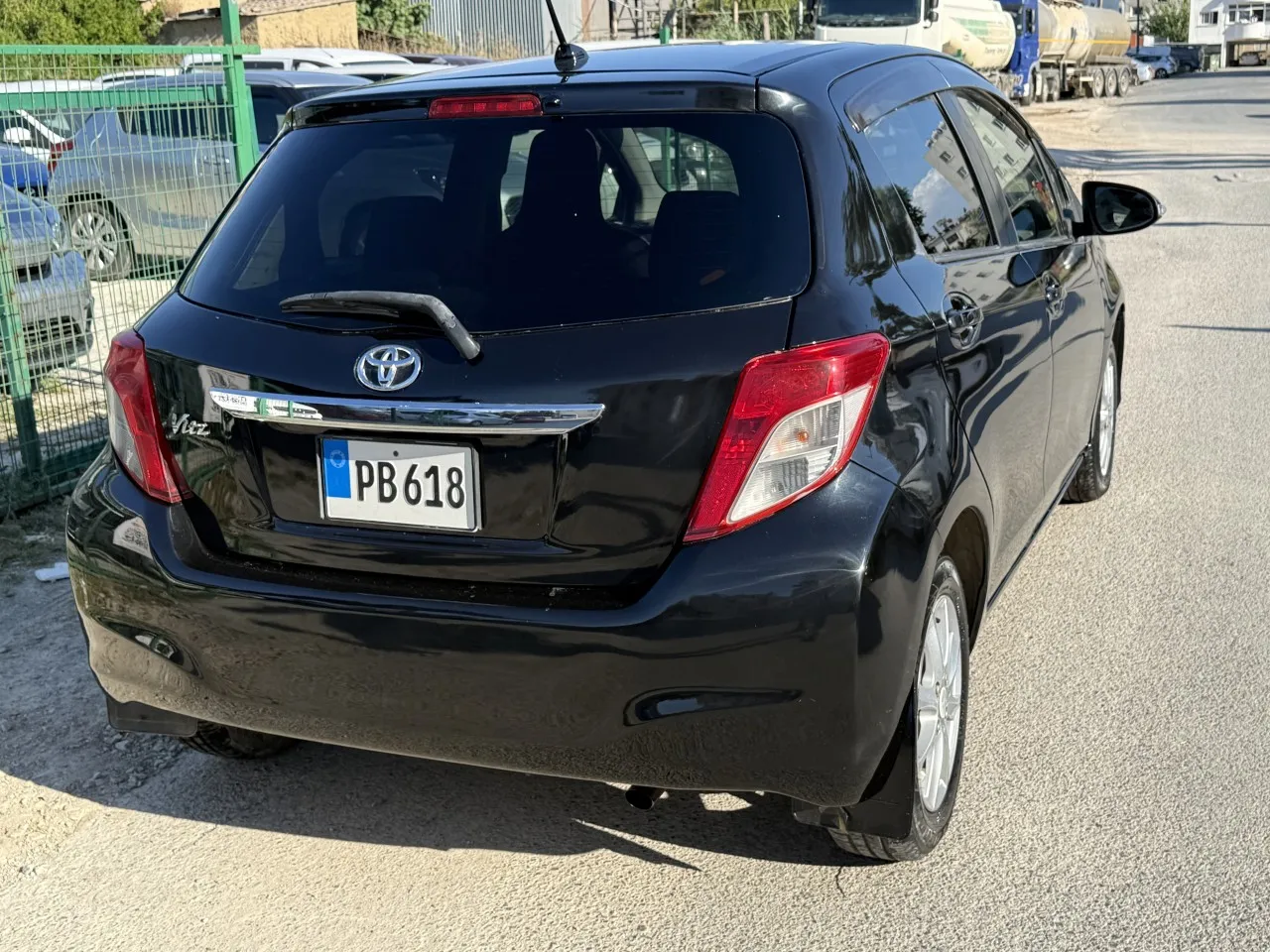 2011 Toyota Vitz 1.3 Kıbrıs | KKTC İkinci El Satılık Araba - Thumbnail 4