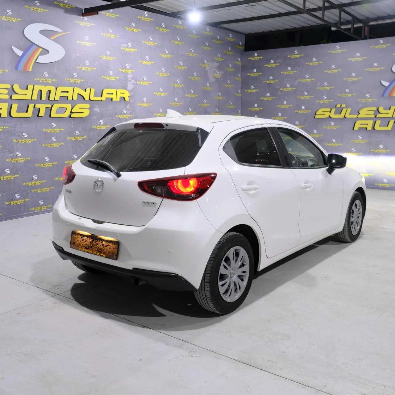 2023 Mazda 2 1.5 Sky-G Kıbrıs | KKTC İkinci El Satılık Araba - Thumbnail 4