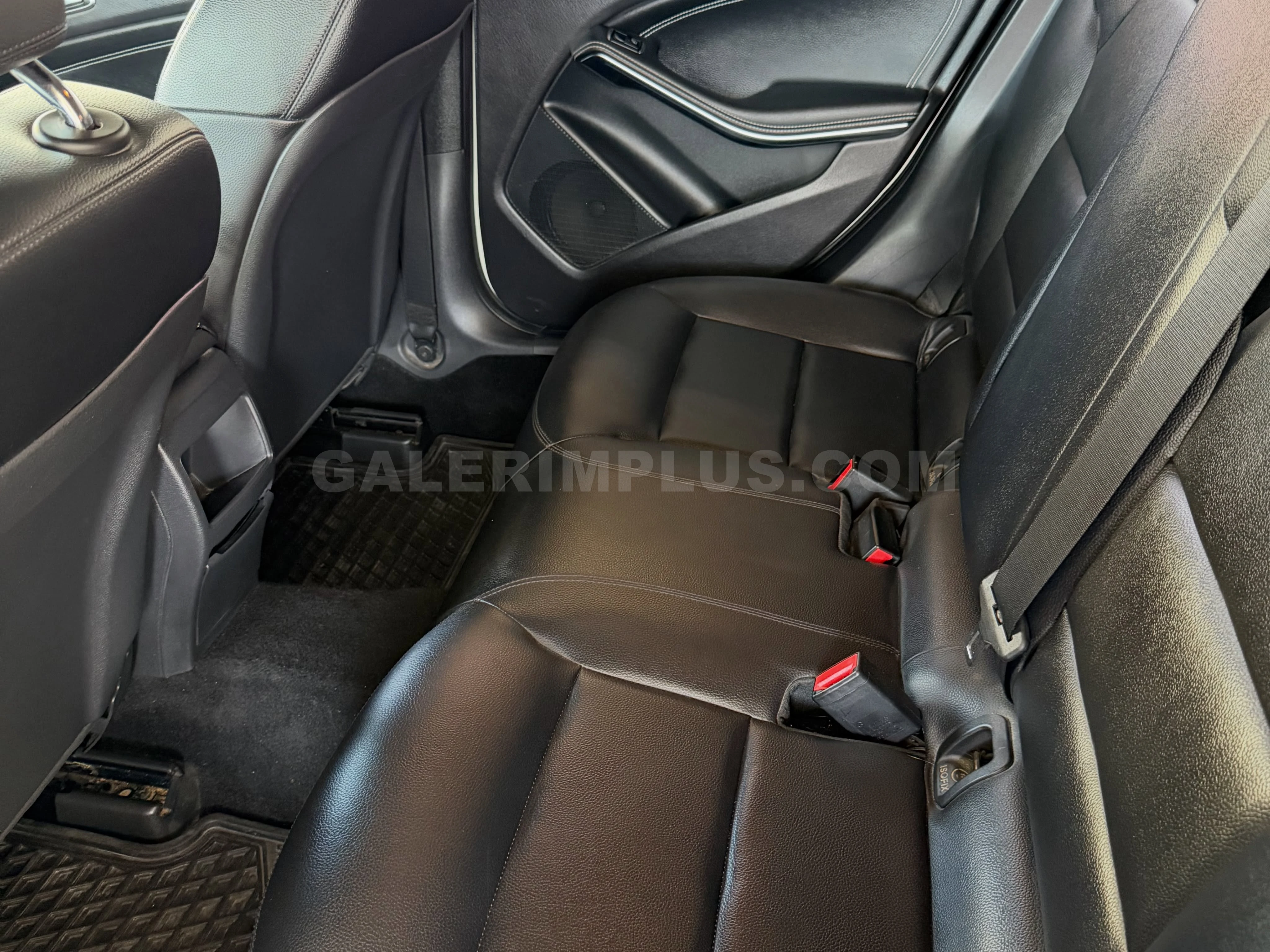 2014 Mercedes-Benz GLA 180 Kıbrıs | KKTC İkinci El Satılık Araba - Thumbnail 7