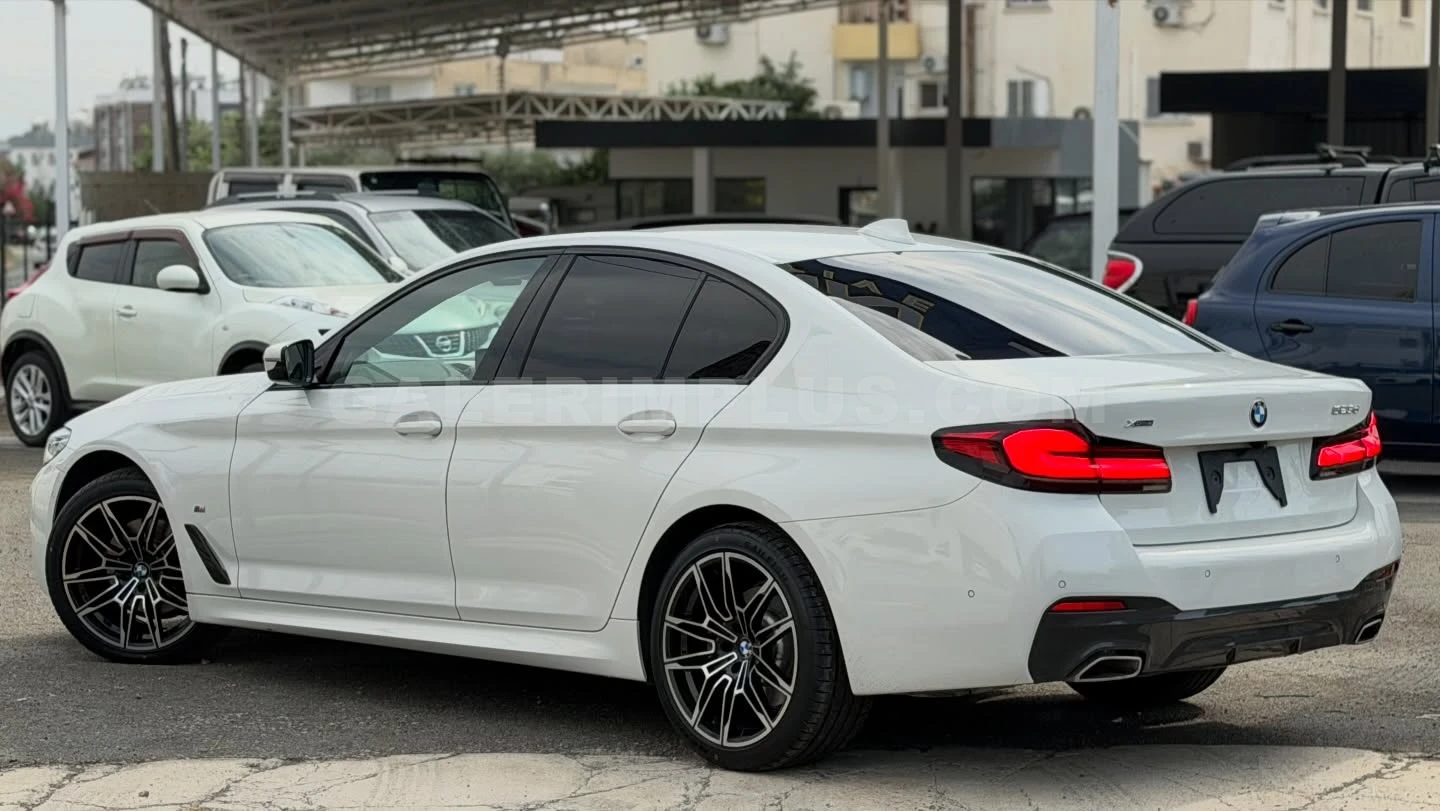 2022 BMW 5 Serisi 523 d xDrive Kıbrıs | KKTC İkinci El Satılık Araba - Thumbnail 3