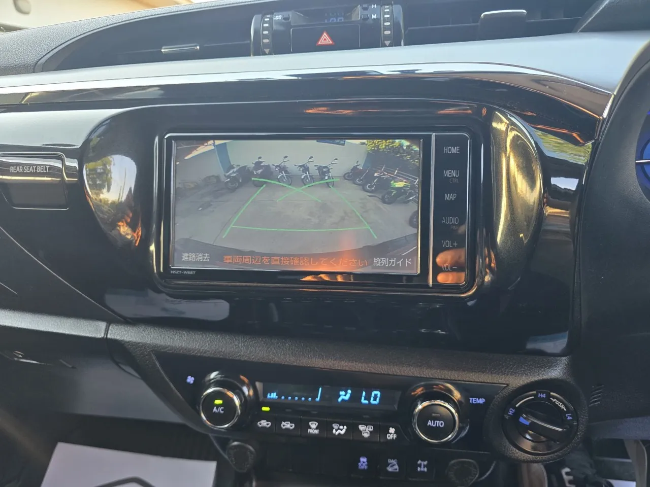 2020 Toyota Hilux 2.4 D Kıbrıs | KKTC İkinci El Satılık Araba - Thumbnail 4